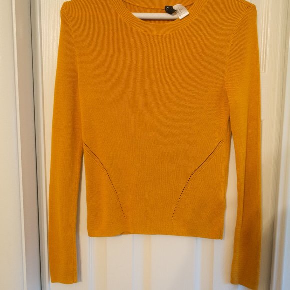 H&M Medium Yellow Crew Neck Sweater - Picture 2 of 6